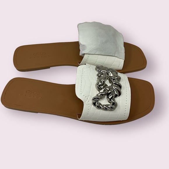 Not available- NWT White Croc Flat Slides / Mules with Metal Embellishment - Picture 5 of 6